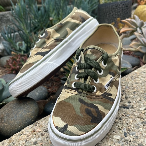 Vans Camouflage Canvas Original Low Top - Picture 10 of 12